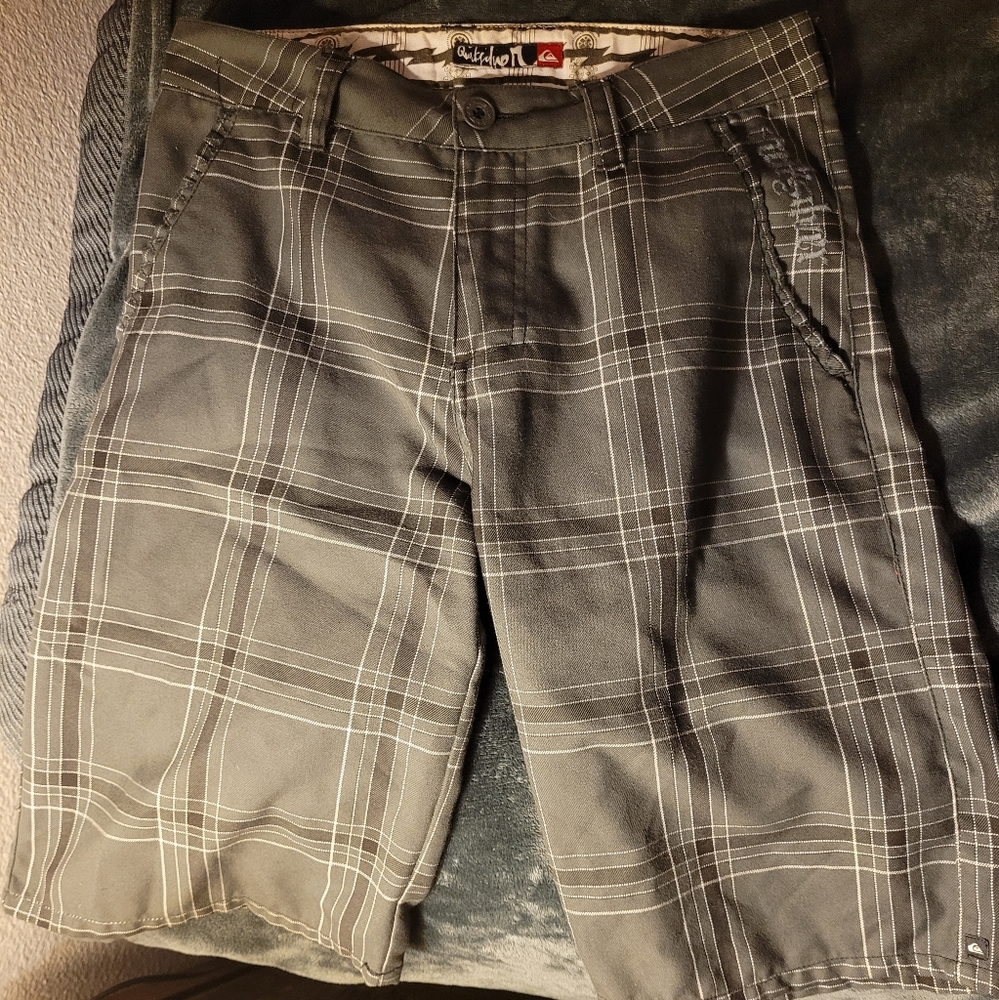 Quiksilver grey plaid shorts